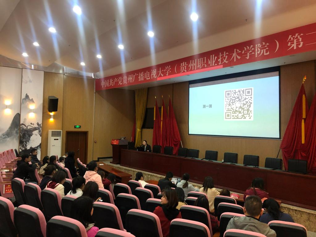 说明: 小燕